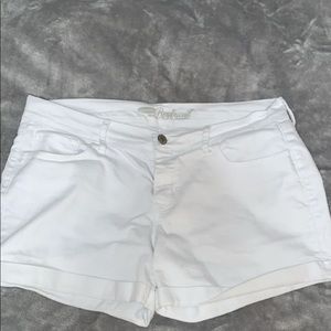 cute white jean shorts